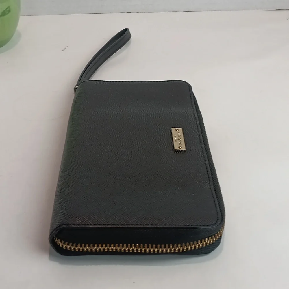 Kate Spade Womens Newbury Lane Black Wallet / Wristlet